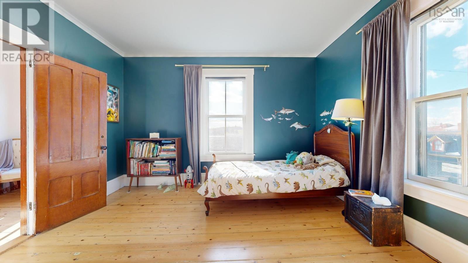 141 Pelham Street, Lunenburg, Nova Scotia  B0J 2C0 - Photo 32 - 202525209