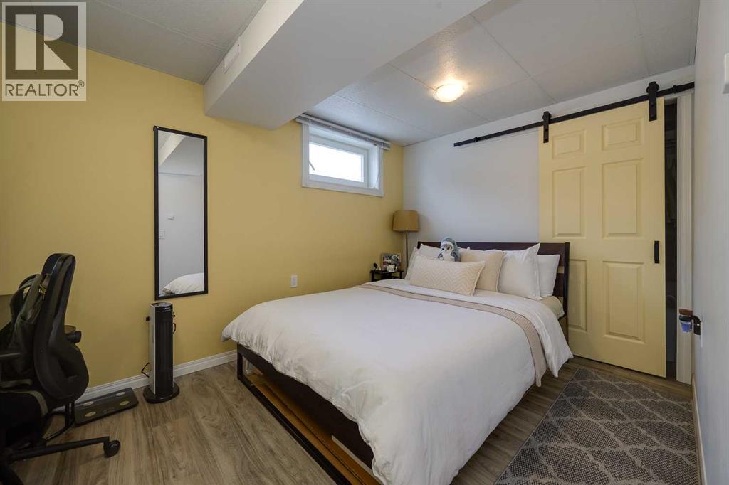 33 Wells Street, Red Deer, Alberta  T4N 5Y2 - Photo 22 - A2296533