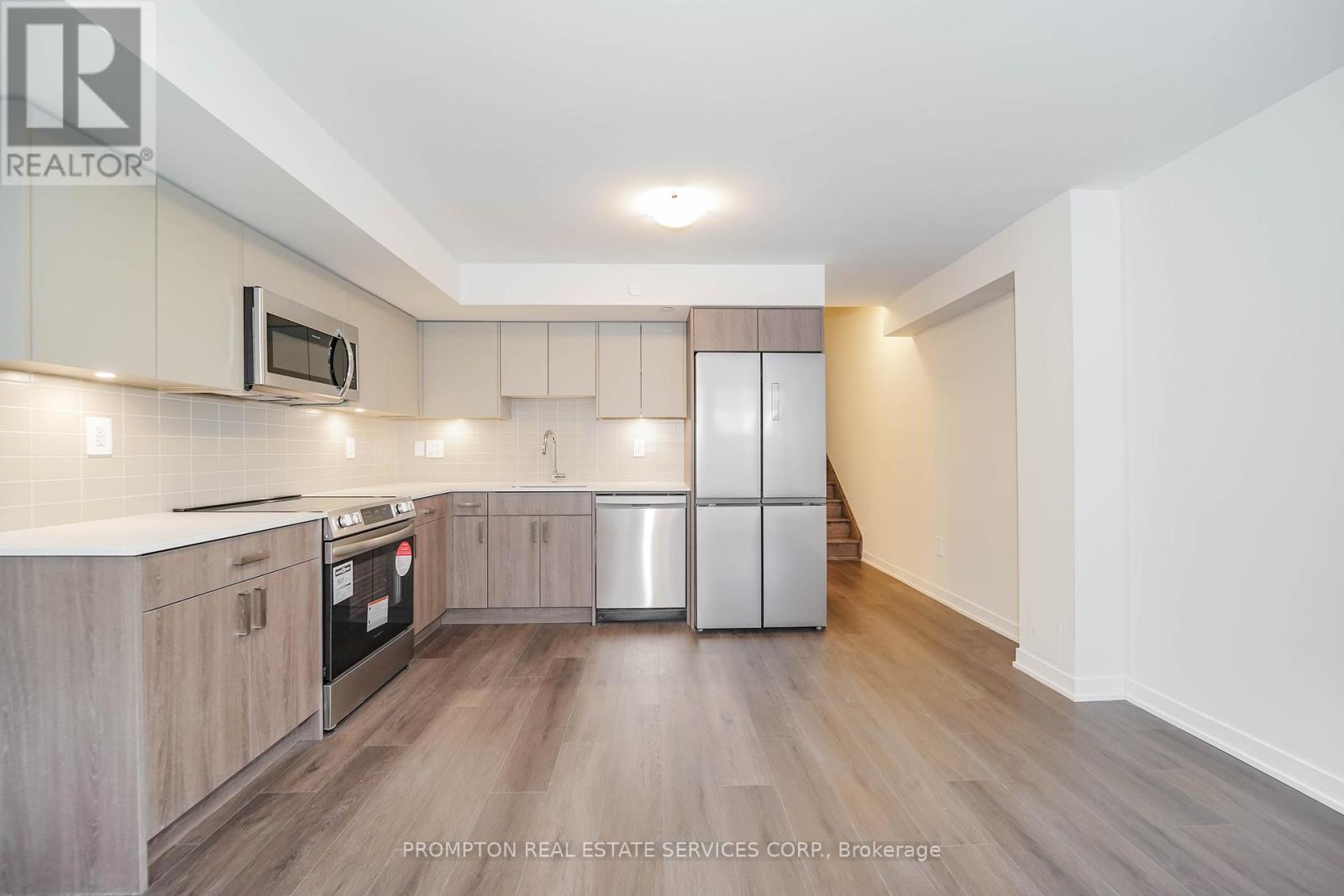 38 Green Gardens Boulevard, Toronto, Ontario  M6A 0E6 - Photo 14 - C12932940