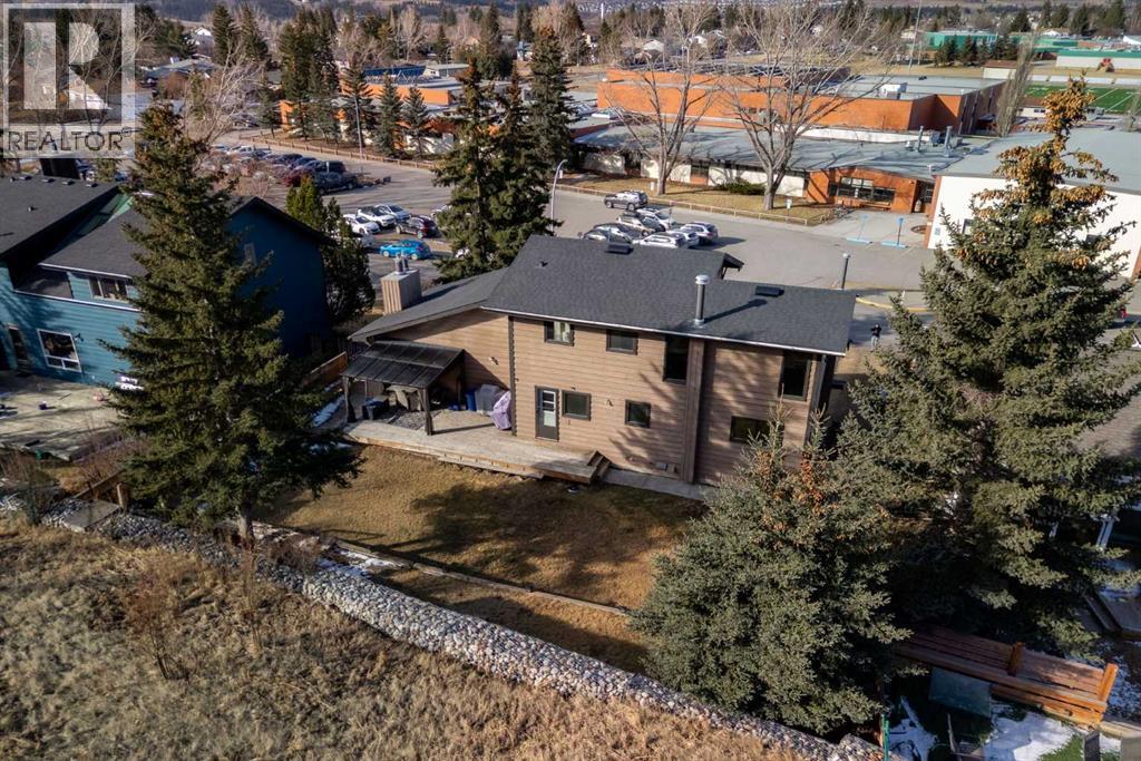 516 Fourth Avenue N, Cochrane, Alberta  T4C 1E5 - Photo 14 - A2296383