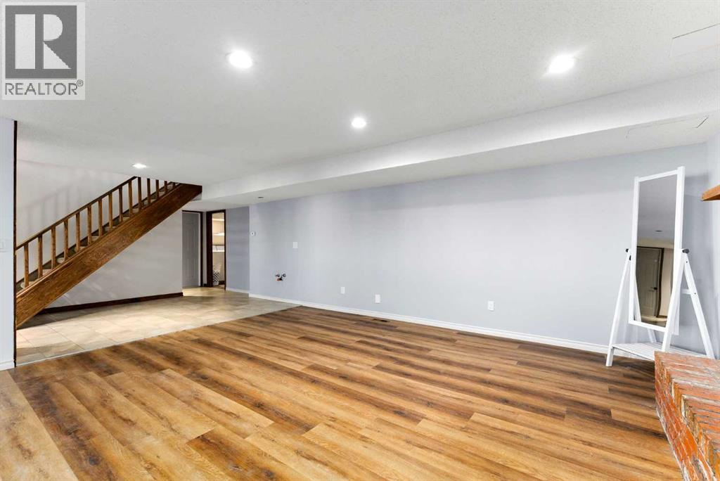 516 Fourth Avenue N, Cochrane, Alberta  T4C 1E5 - Photo 19 - A2296383