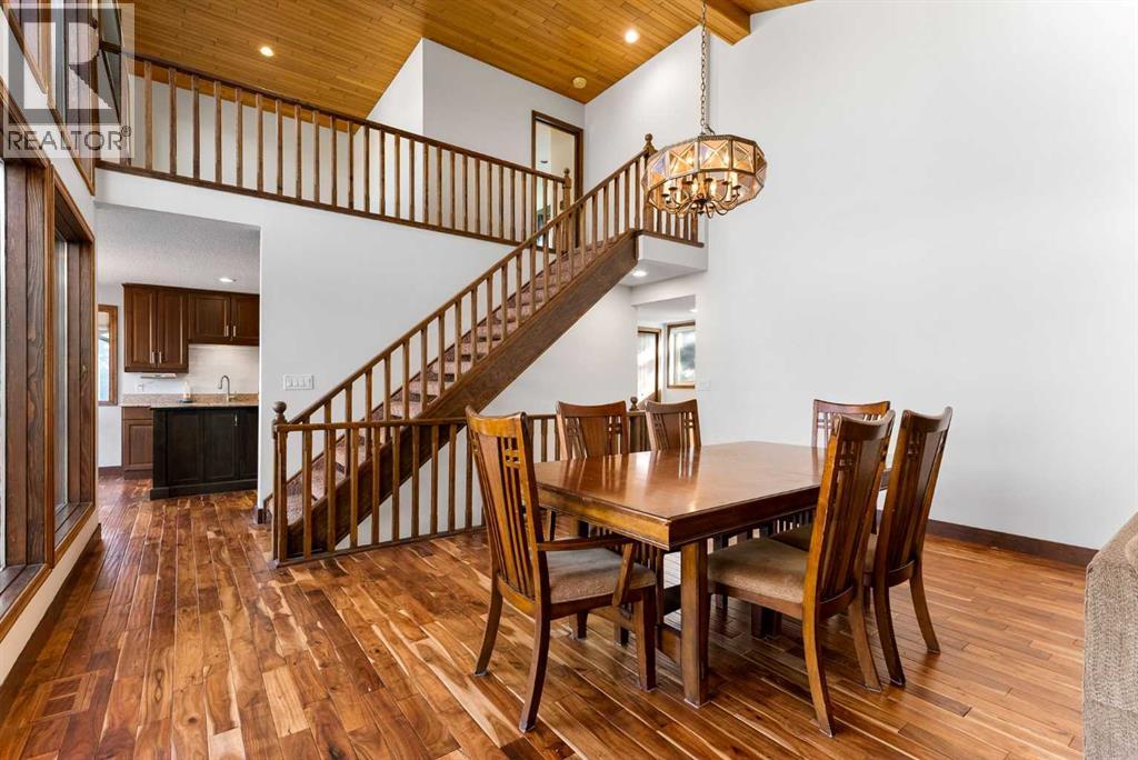 516 Fourth Avenue N, Cochrane, Alberta  T4C 1E5 - Photo 5 - A2296383