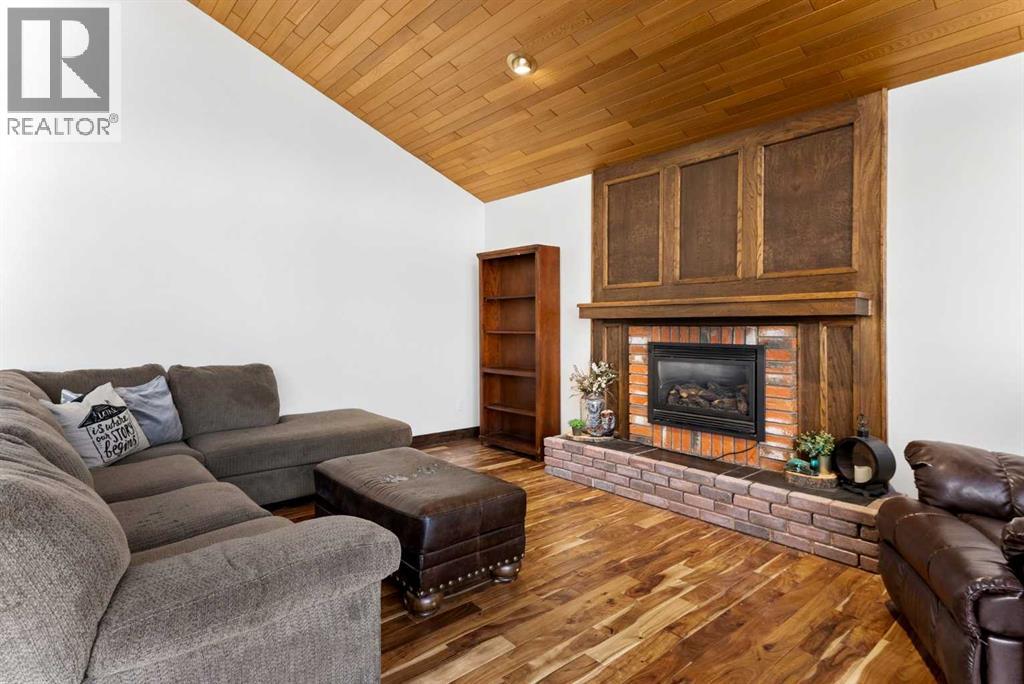 516 Fourth Avenue N, Cochrane, Alberta  T4C 1E5 - Photo 7 - A2296383