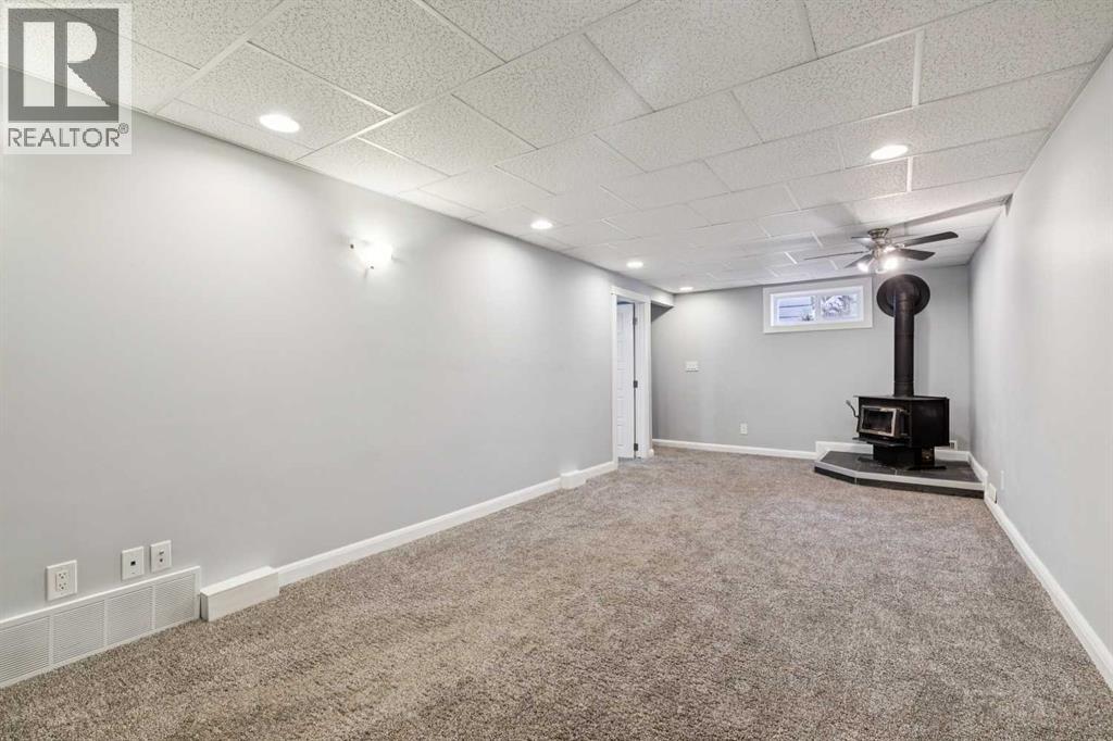 40 Henefer Road Sw, Calgary, Alberta  T2V 3B4 - Photo 20 - A2296635