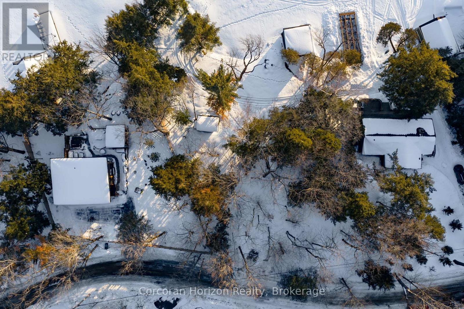 1054 Fair-Lee Park Road, Muskoka Lakes, Ontario  P0B 1G0 - Photo 11 - X12932626