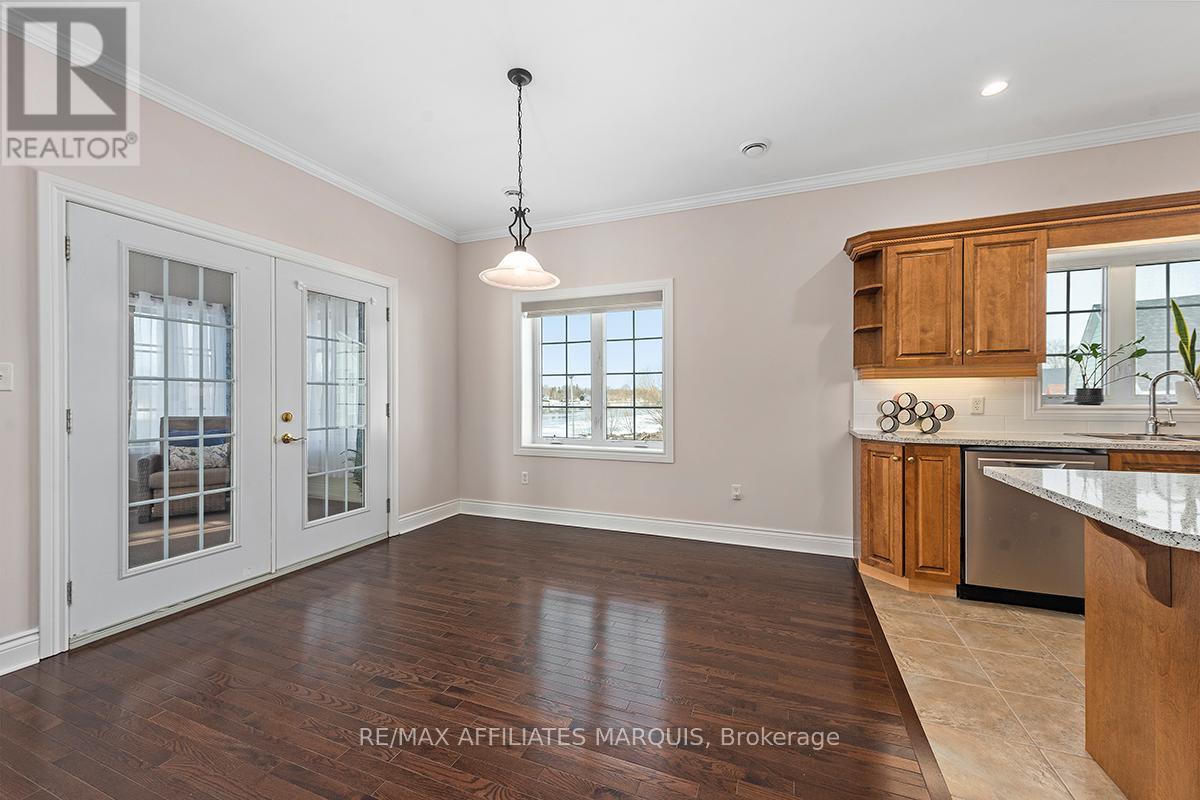 Unit 4 - 98 Queen Street, Smiths Falls, Ontario  K7A 3N4 - Photo 24 - X12917242