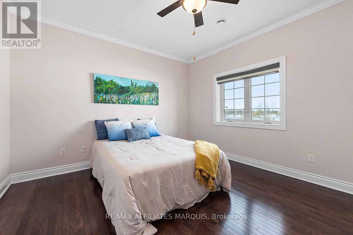 Unit 4 - 98 Queen Street, Smiths Falls, Ontario  K7A 3N4 - Photo 33 - X12917242