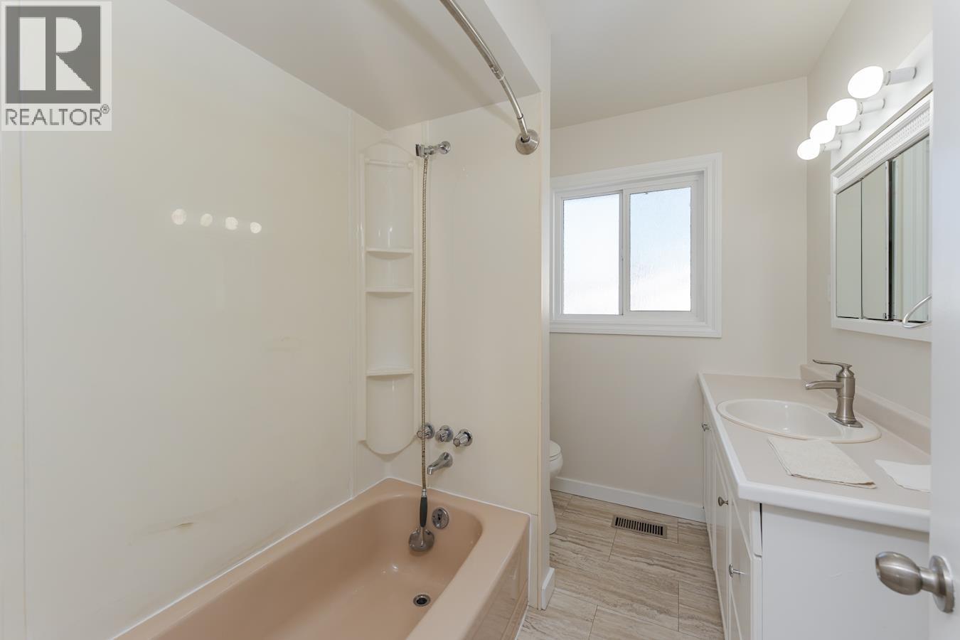 1450 Fraser Crescent, Prince George, British Columbia  V2M 3Y2 - Photo 23 - R3094334