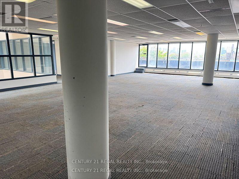 400 - 622 College Street, Toronto, Ontario  M6G 1B4 - Photo 17 - C12932954