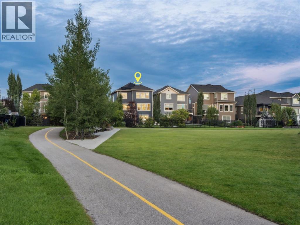 117 West Grove Point Sw, Calgary, Alberta  T3H 1V3 - Photo 5 - A2296912