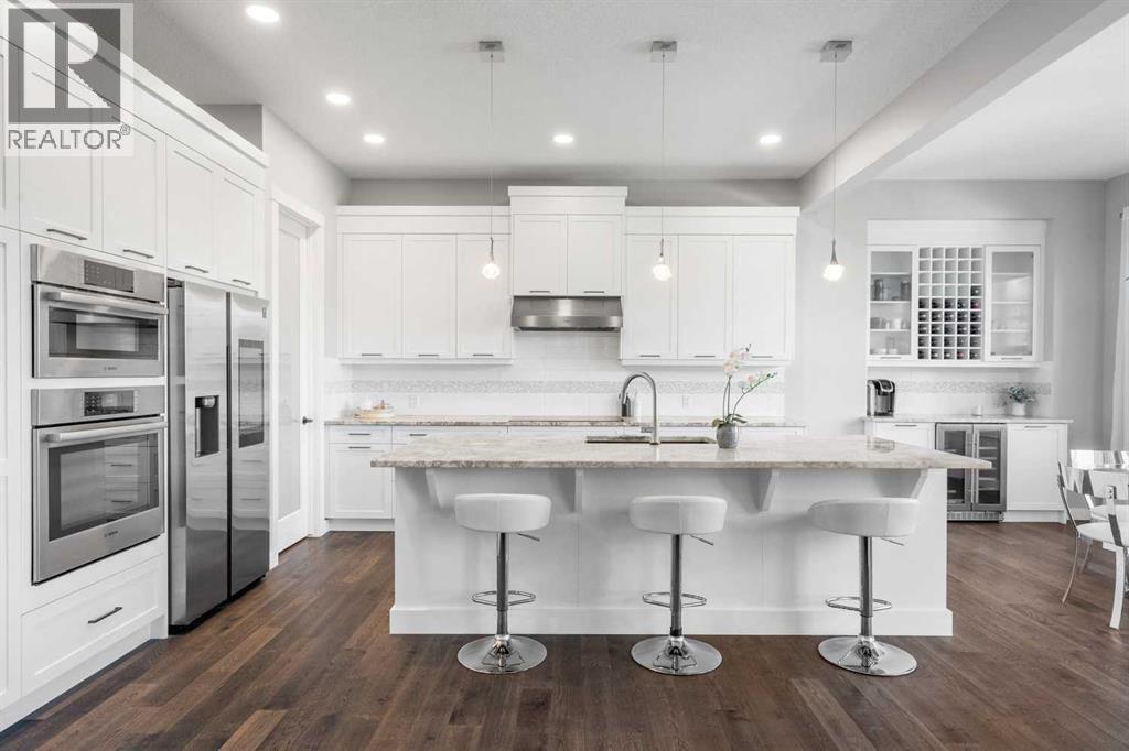 117 West Grove Point Sw, Calgary, Alberta  T3H 1V3 - Photo 6 - A2296912