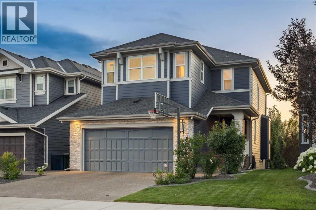 117 West Grove Point SW, Calgary, Alberta