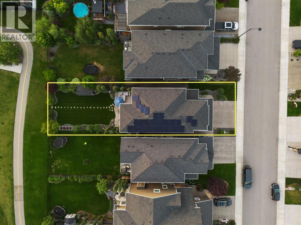 117 West Grove Point Sw, Calgary, Alberta  T3H 1V3 - Photo 3 - A2296912