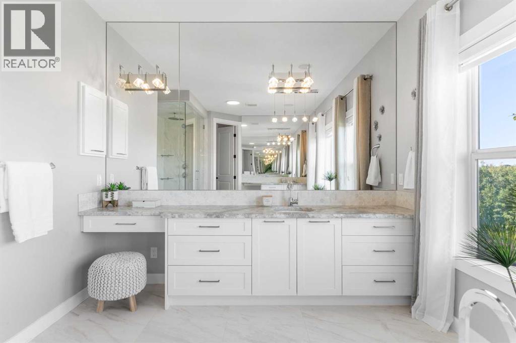 117 West Grove Point Sw, Calgary, Alberta  T3H 1V3 - Photo 23 - A2296912