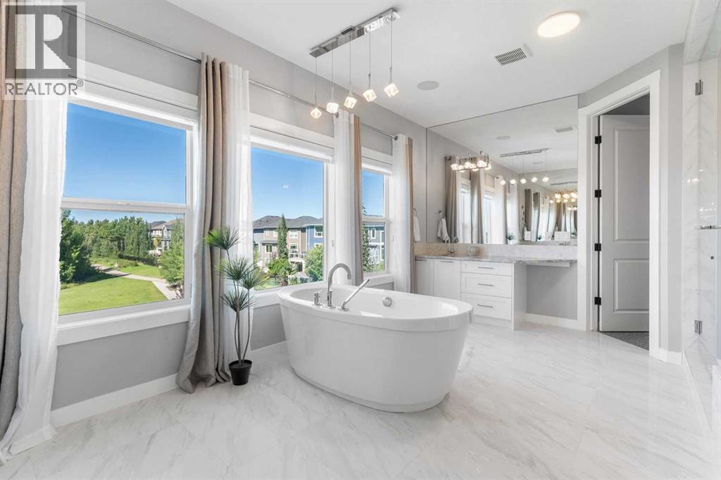 117 West Grove Point Sw, Calgary, Alberta  T3H 1V3 - Photo 24 - A2296912