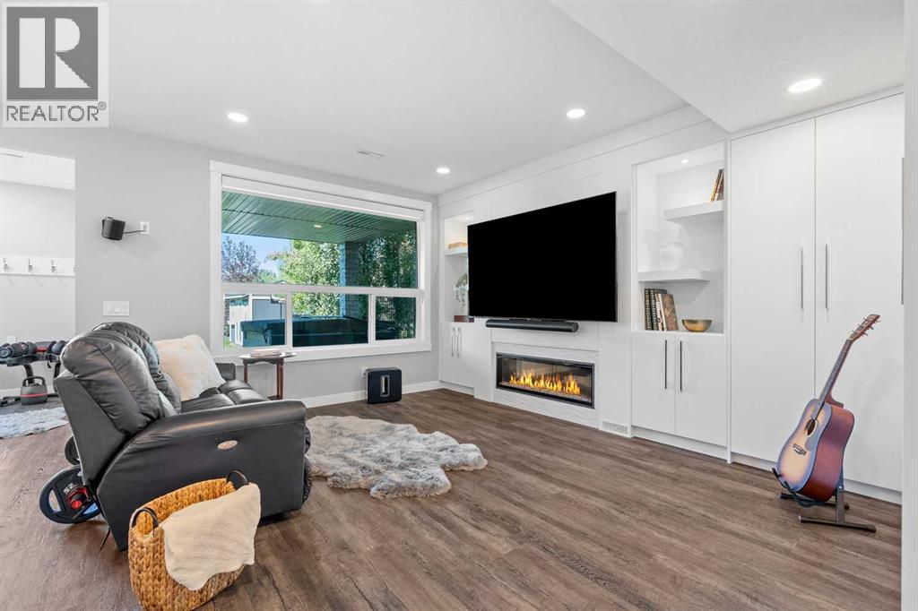 117 West Grove Point Sw, Calgary, Alberta  T3H 1V3 - Photo 32 - A2296912