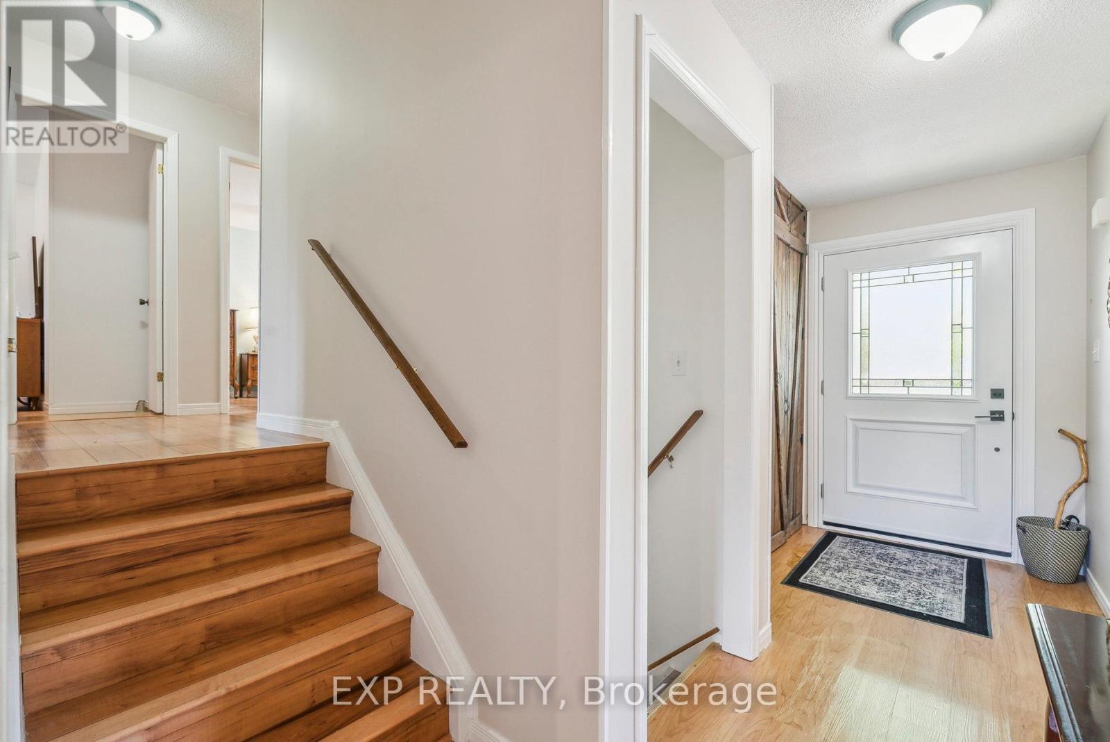 8245 Main Street, Adjala-Tosorontio, Ontario  L0M 1C0 - Photo 15 - N12648630