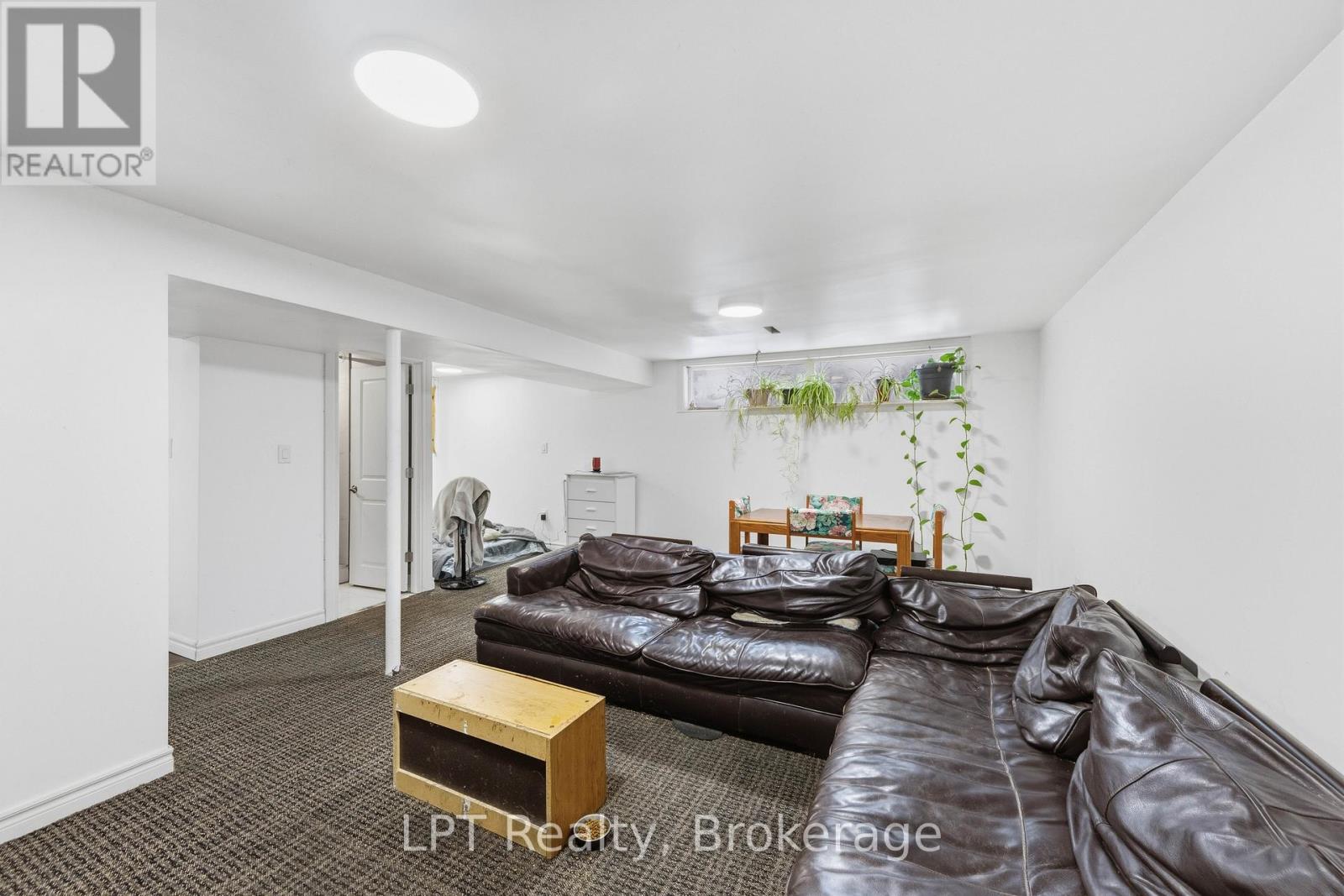 7 Briarbluff Avenue, Toronto, Ontario  M1E 3H2 - Photo 16 - E12932978