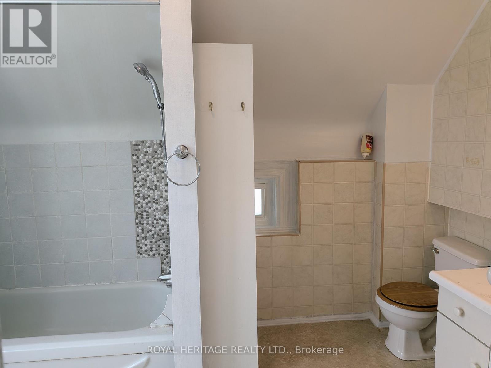 1 - 75 Charles Street, Oshawa, Ontario  L1H 4X8 - Photo 13 - E12932990