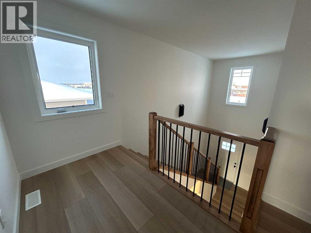 4 Williams Avenue, Olds, Alberta  T4H 0H1 - Photo 28 - A2292439