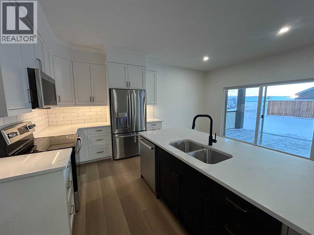 4 Williams Avenue, Olds, Alberta  T4H 0H1 - Photo 6 - A2292439