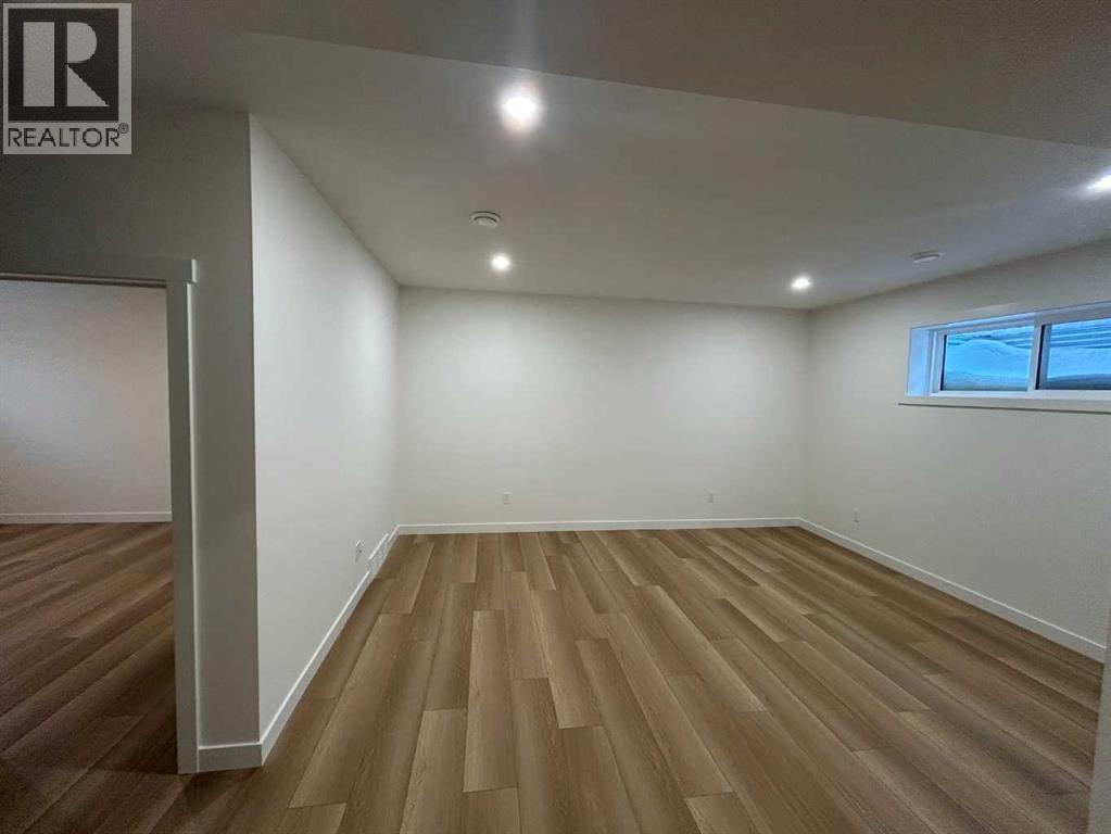 4 Williams Avenue, Olds, Alberta  T4H 0H1 - Photo 31 - A2292439