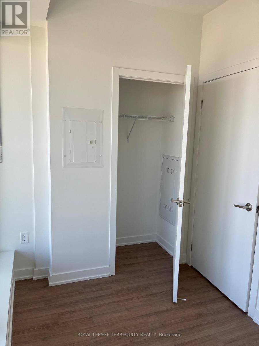 905 - 5 Quarrington Lane, Toronto, Ontario  M3C 1H7 - Photo 14 - C12932976