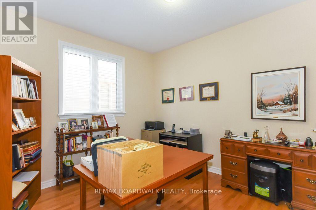 1861 Mickelberry Crescent, Ottawa, Ontario  K4A 0P2 - Photo 27 - X12932958