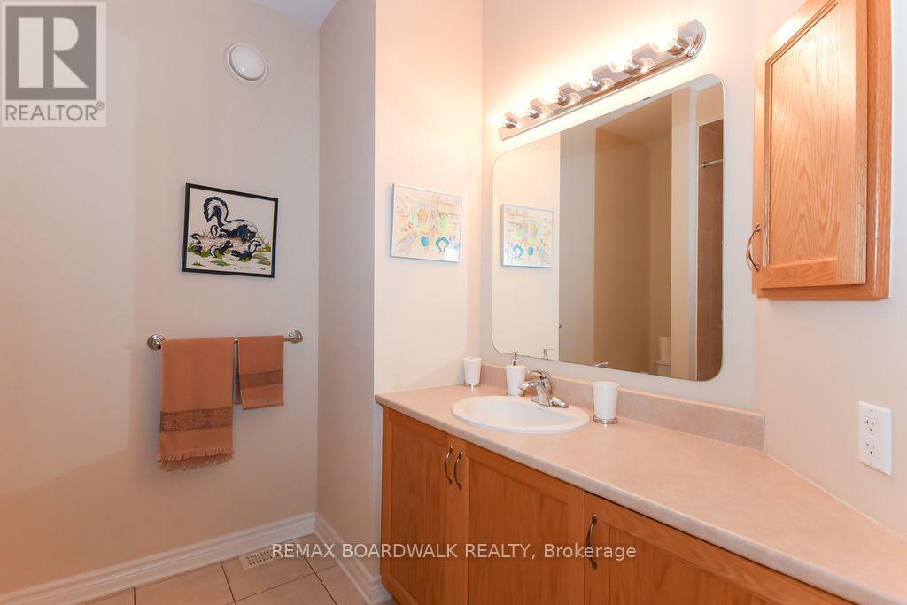 1861 Mickelberry Crescent, Ottawa, Ontario  K4A 0P2 - Photo 31 - X12932958