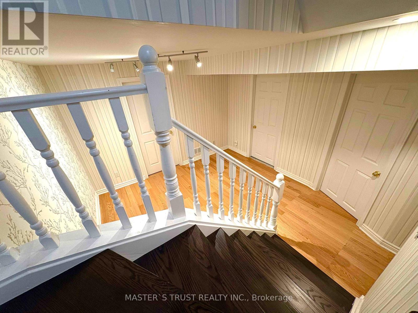 55 Russell Hill Road, Markham, Ontario  L6C 2M5 - Photo 14 - N12932974