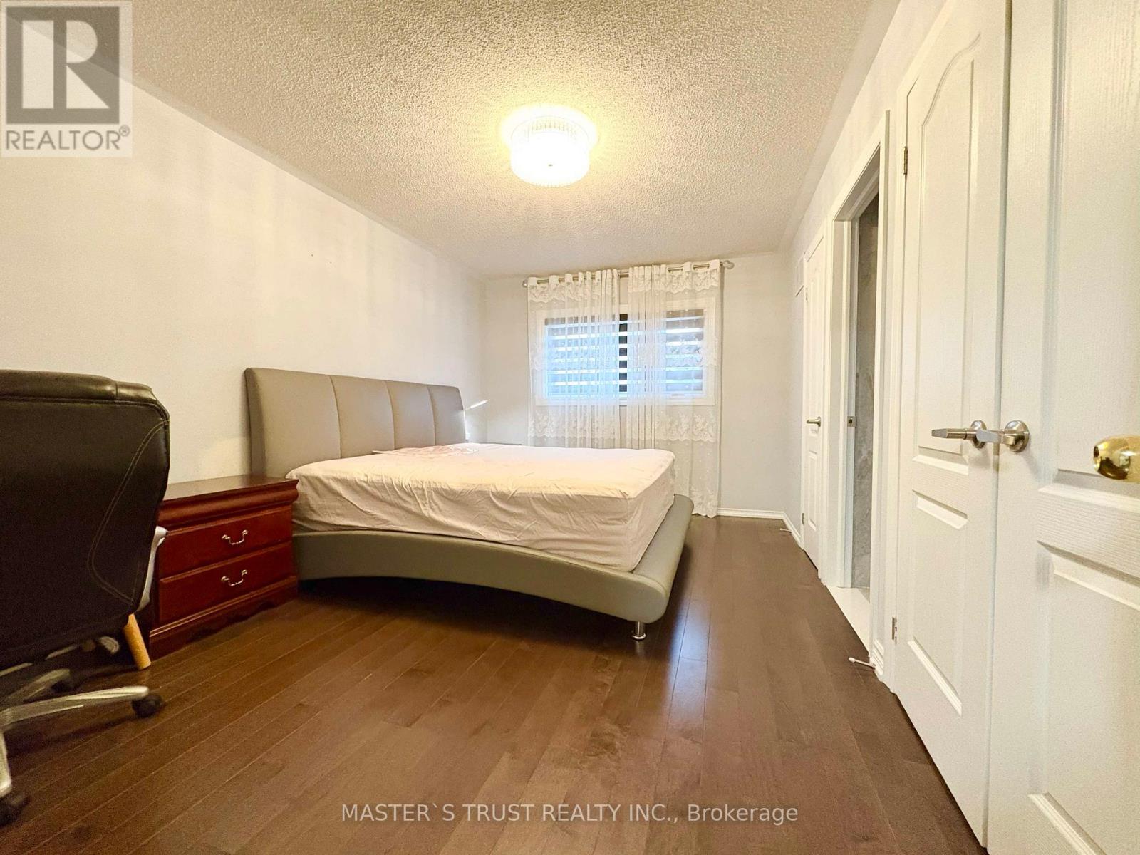 55 Russell Hill Road, Markham, Ontario  L6C 2M5 - Photo 8 - N12932974