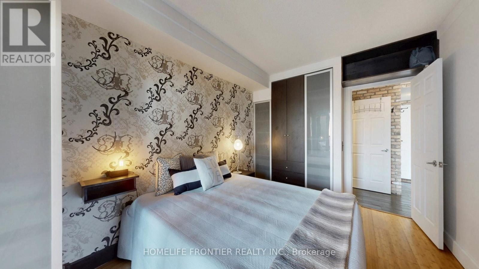 806 - 284 Bloor Street, Toronto, Ontario  M5S 3B8 - Photo 16 - C12908450