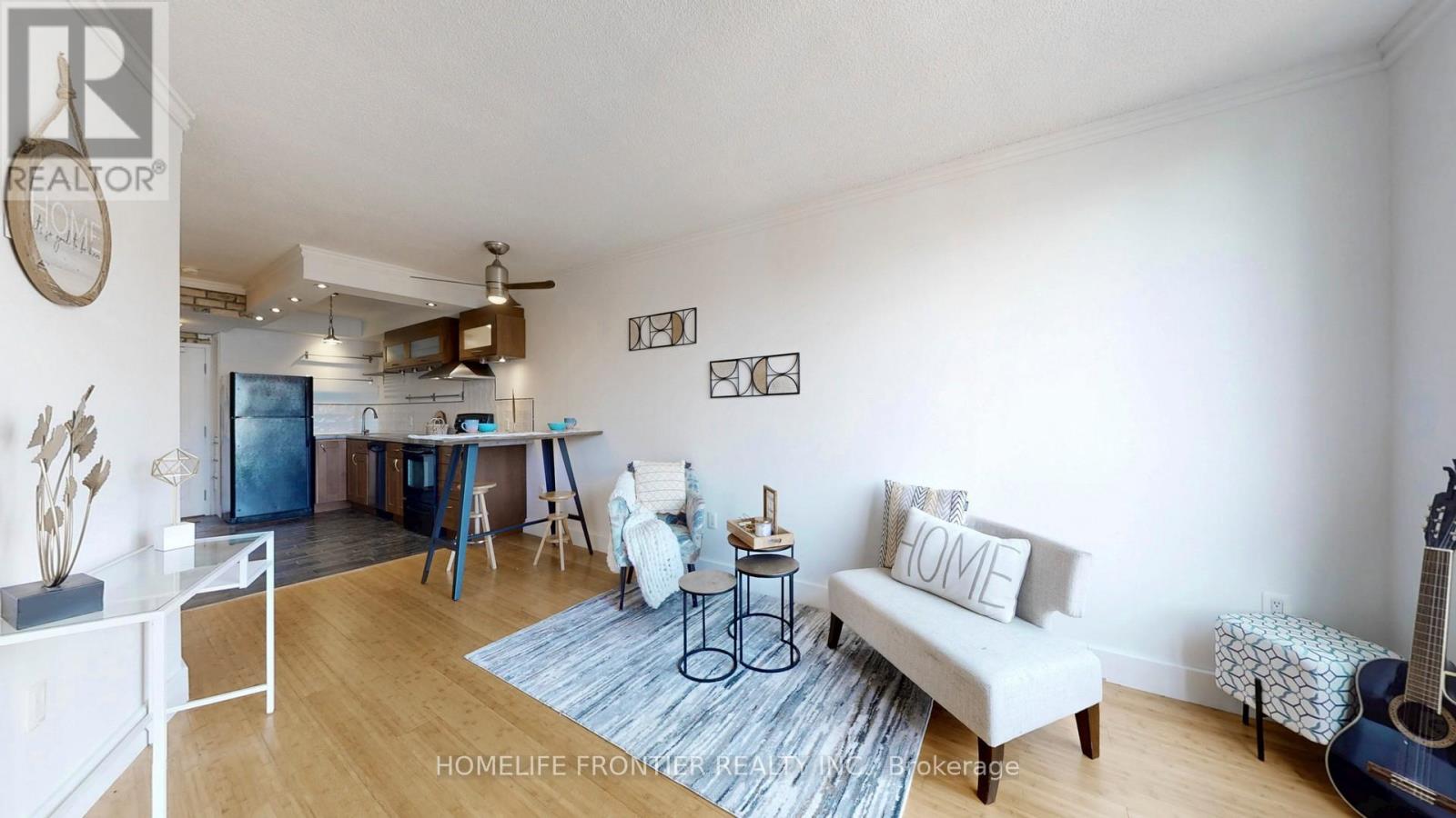 806 - 284 Bloor Street, Toronto, Ontario  M5S 3B8 - Photo 3 - C12908450