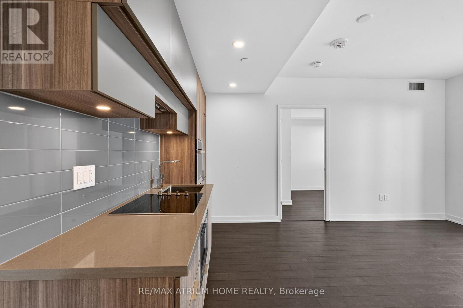 1804 - 39 Roehampton Avenue, Toronto, Ontario  M4P 0G1 - Photo 12 - C12932670