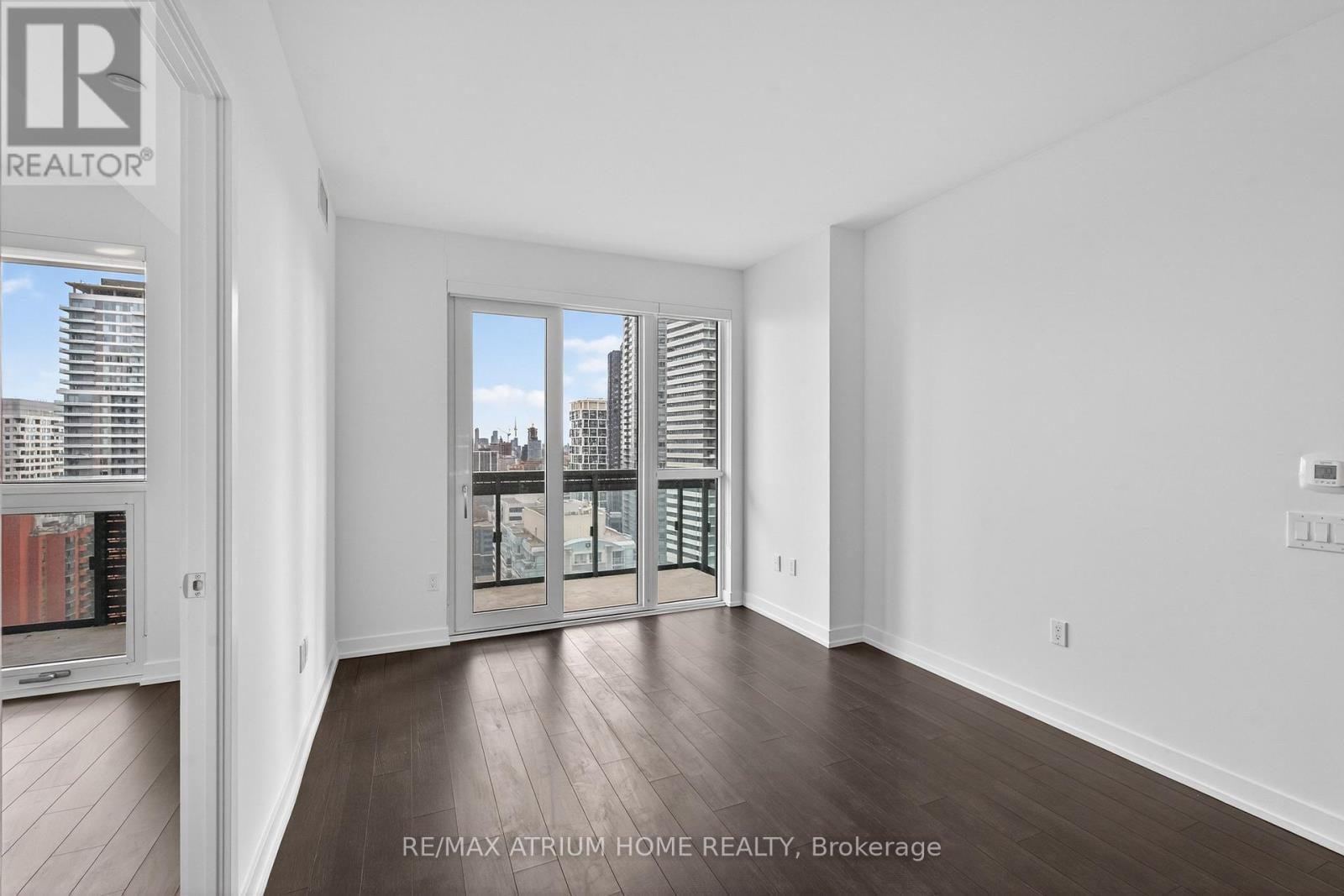 1804 - 39 Roehampton Avenue, Toronto, Ontario  M4P 0G1 - Photo 14 - C12932670