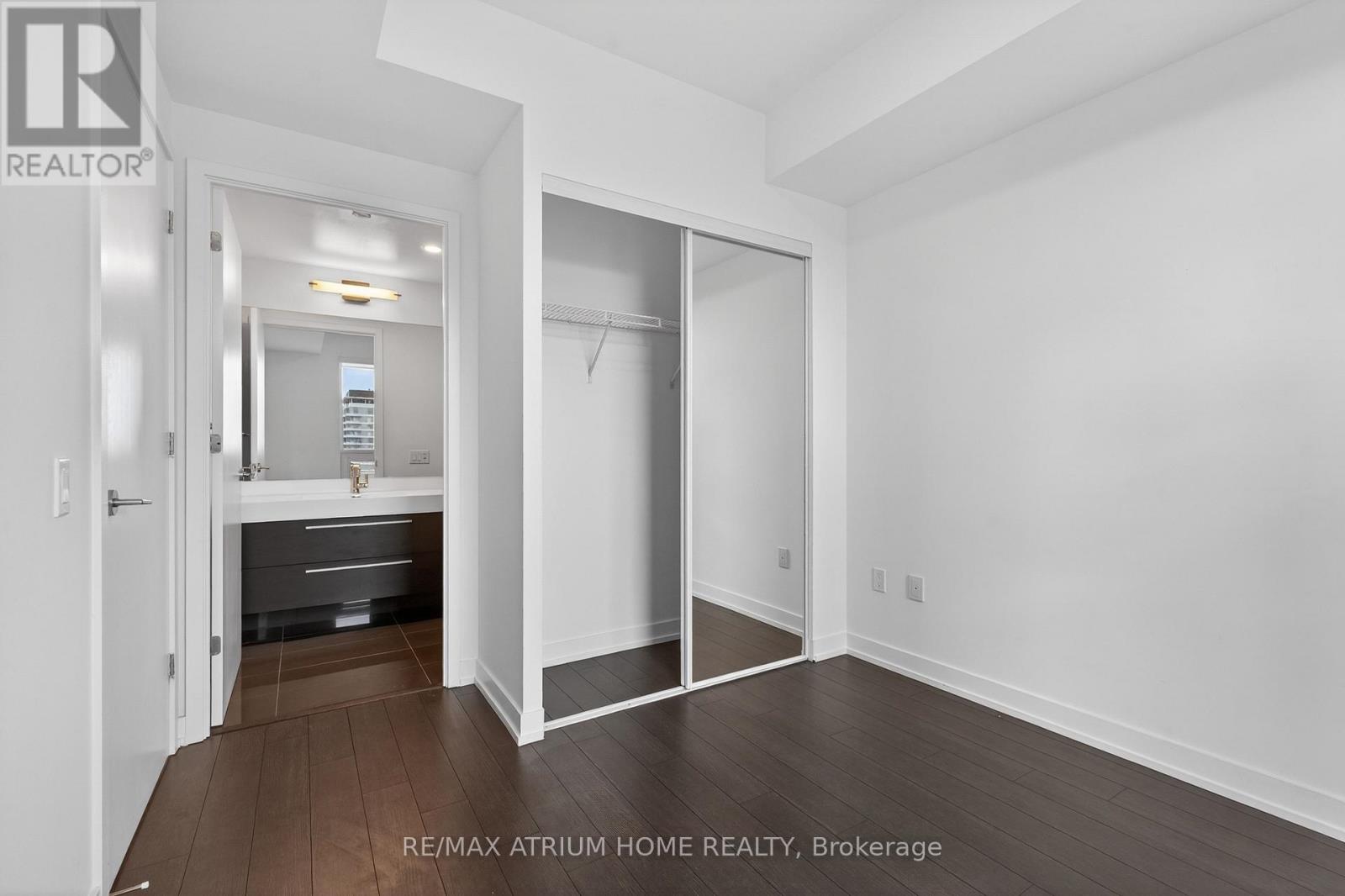 1804 - 39 Roehampton Avenue, Toronto, Ontario  M4P 0G1 - Photo 28 - C12932670