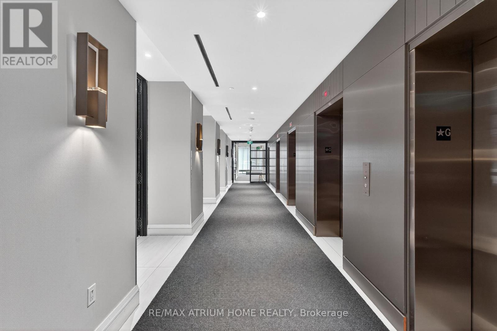 1804 - 39 Roehampton Avenue, Toronto, Ontario  M4P 0G1 - Photo 37 - C12932670