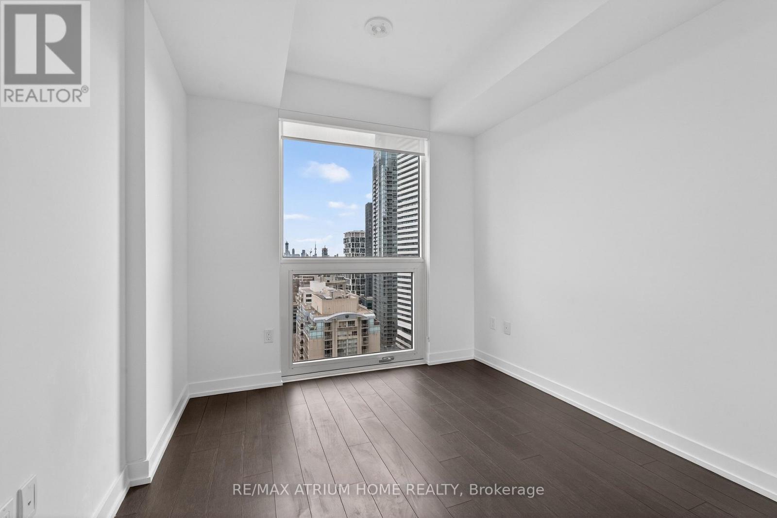 1804 - 39 Roehampton Avenue, Toronto, Ontario  M4P 0G1 - Photo 8 - C12932670