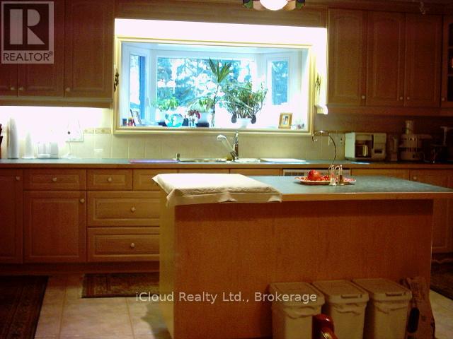 1939 County Road 50, Adjala-Tosorontio, Ontario  L0G 1W0 - Photo 4 - N12918964