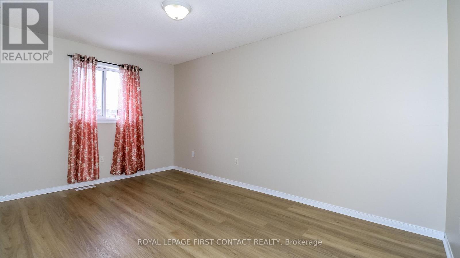 28 Violet Street, Barrie, Ontario L4N 9N2 - Photo 26 - S12908100