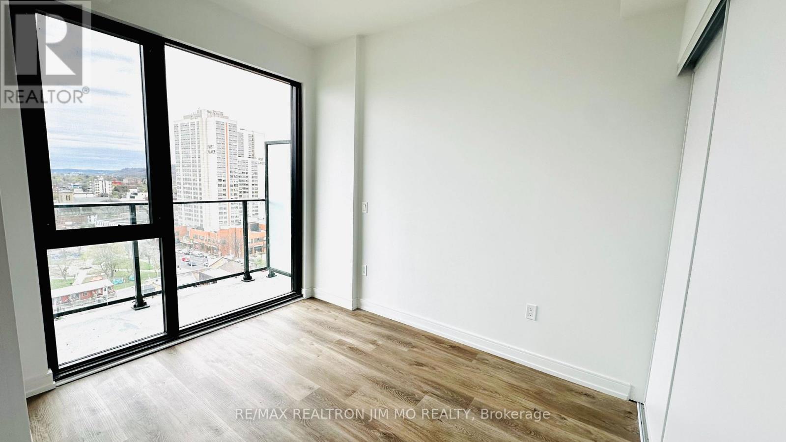 1521 - 1 Jarvis Street, Hamilton, Ontario  L8R 3J2 - Photo 11 - X12932972