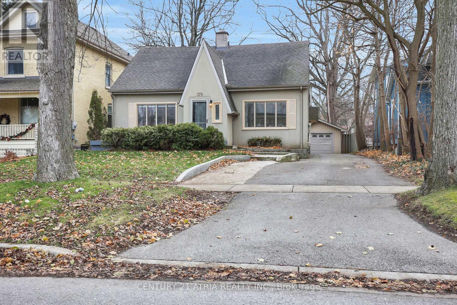 379 GROSVENOR STREET, London East, Ontario