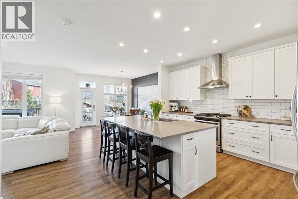 30 Mount Rae Terrace, Okotoks, Alberta  T1S 0M6 - Photo 6 - A2295349