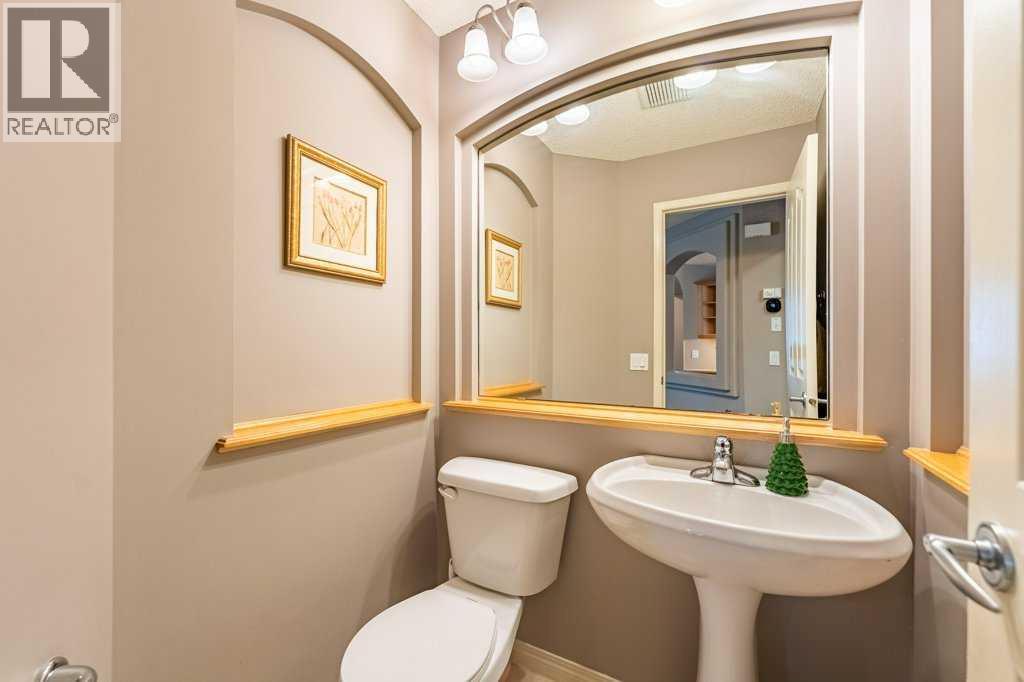 62 Springbluff Boulevard Sw, Calgary, Alberta  T3H 4V3 - Photo 20 - A2295544