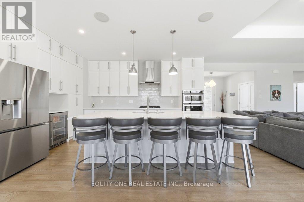 415 Shoreway Drive, Ottawa, Ontario  K4P 0G4 - Photo 12 - X12932992