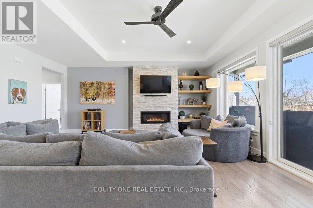 415 Shoreway Drive, Ottawa, Ontario  K4P 0G4 - Photo 8 - X12932992