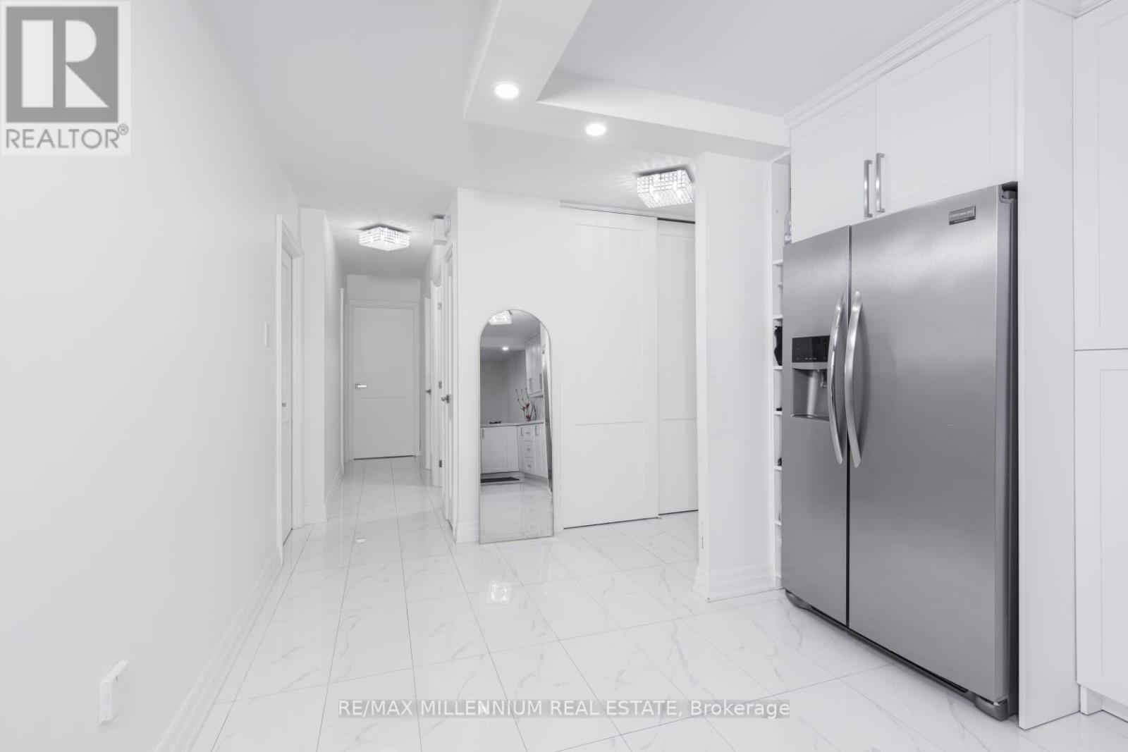 706 - 2645 Kipling Avenue W, Toronto, Ontario  M9V 3S6 - Photo 1 - W12902846