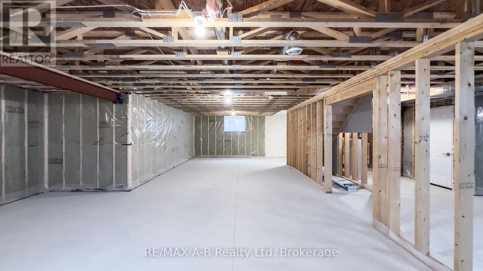 21 Nelson Street, West Perth, Ontario N0K 1N0 - Photo 32 - X12419298