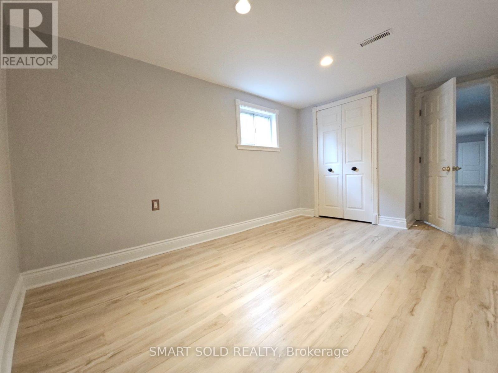 #lower Level - 2417 Whaley Drive, Mississauga, Ontario  L5B 2B3 - Photo 11 - W12932752