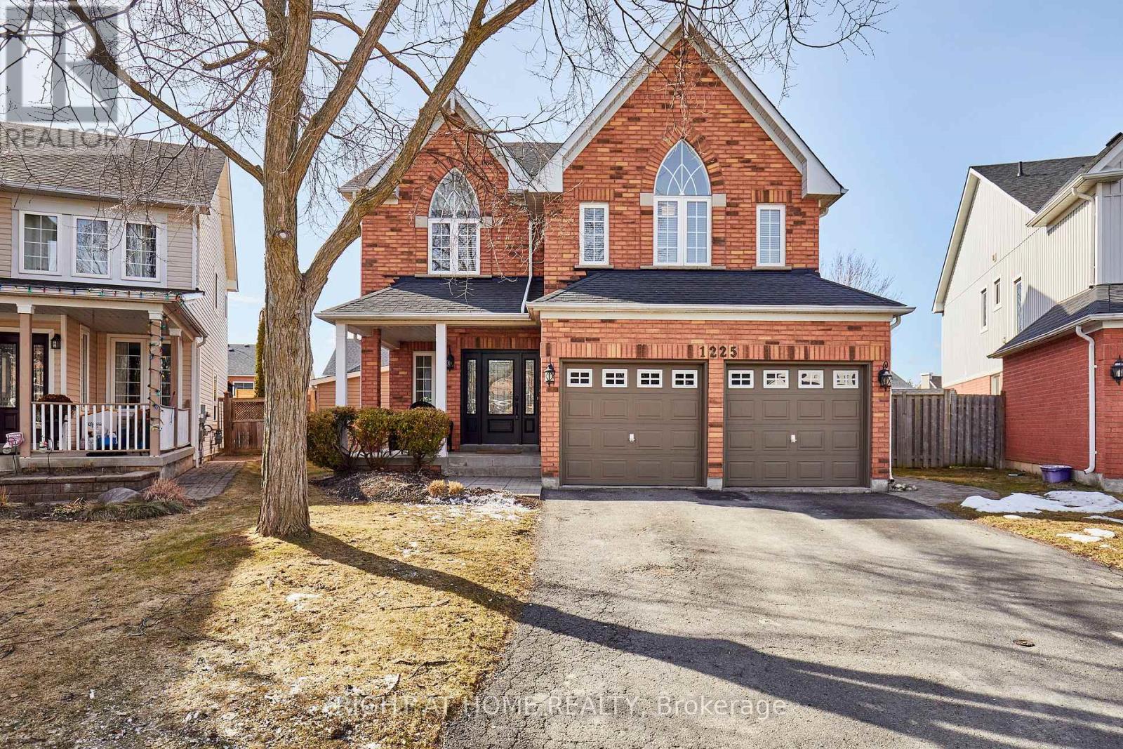 1225 Leacock Court, Oshawa, Ontario  L1K 2R3 - Photo 4 - E12927148